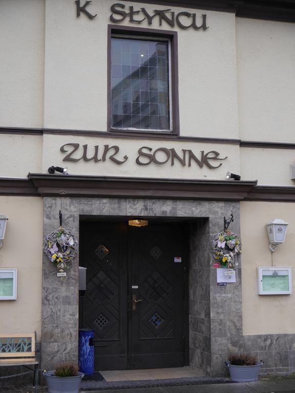 Hotel Zur Sonne Котбус Екстериор снимка