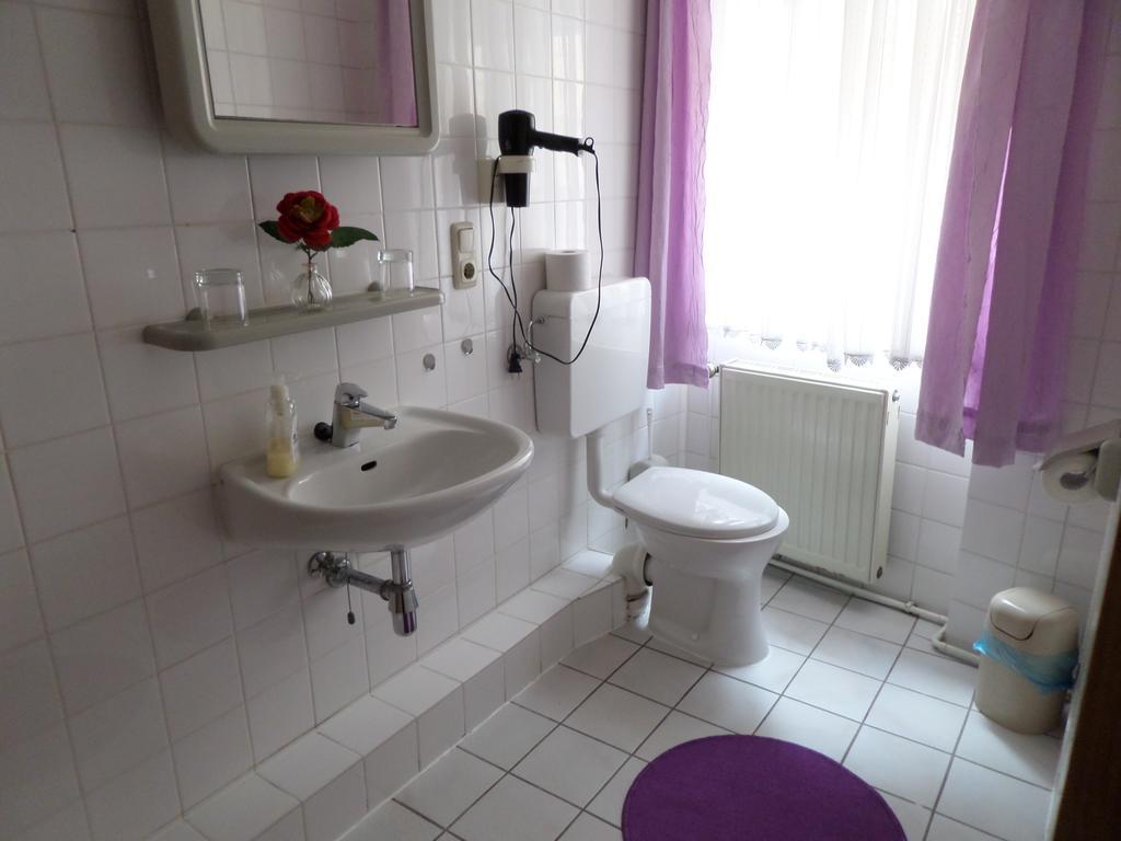 Hotel Zur Sonne Котбус Екстериор снимка