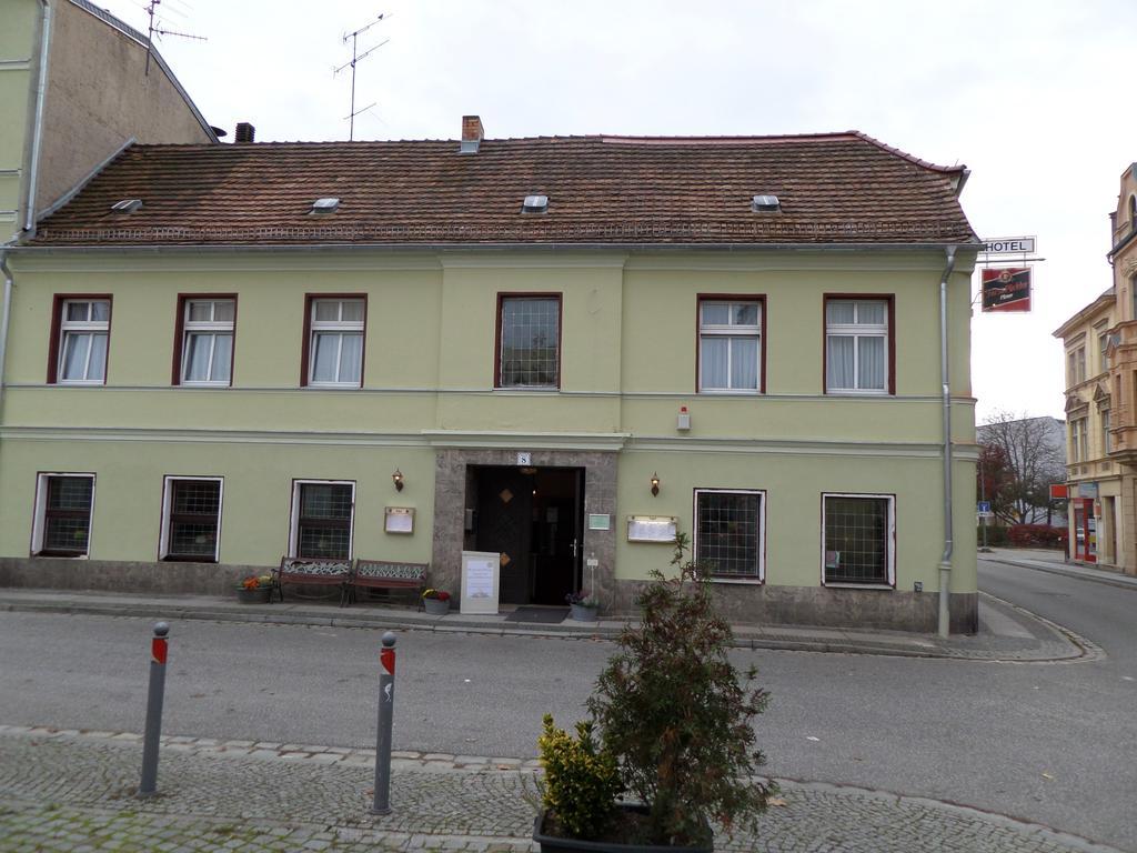 Hotel Zur Sonne Котбус Екстериор снимка